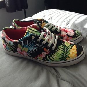 Vans Hawaii floral print