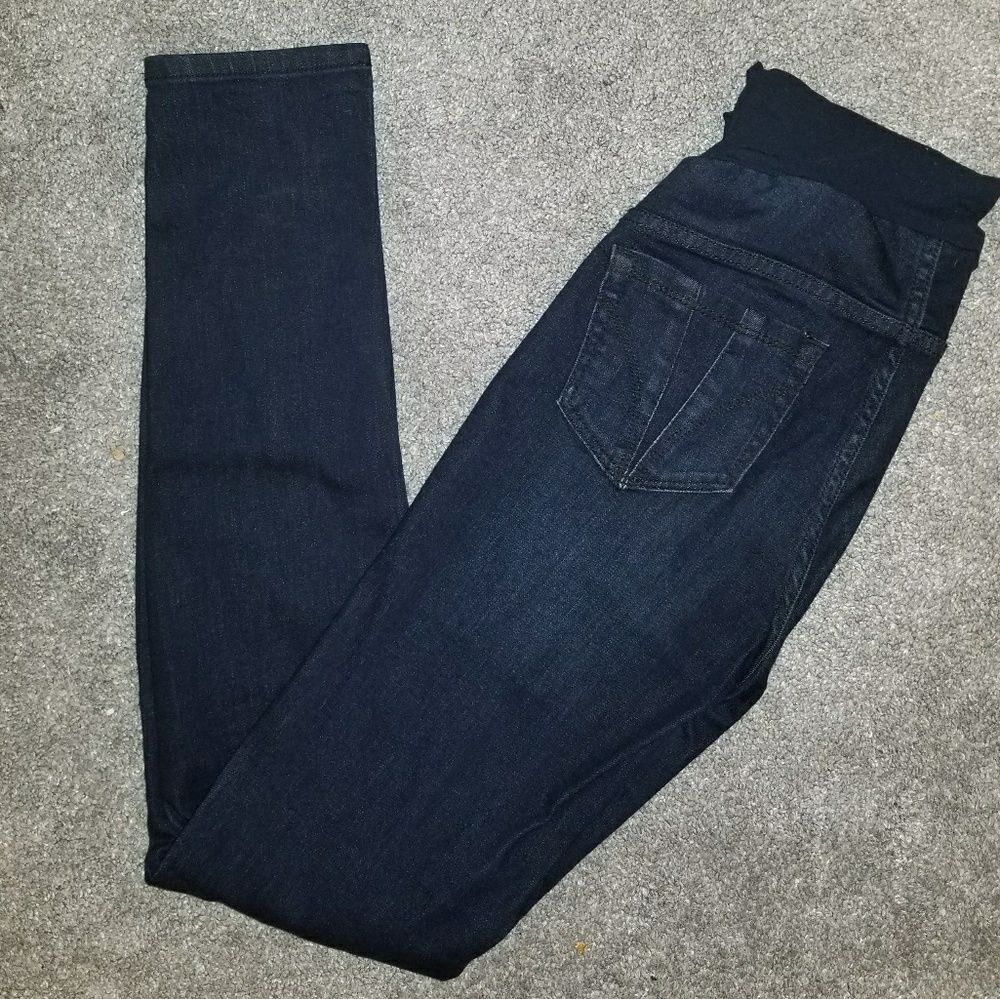 SOLD ON MERC~Maternity Skinny Jeans w/ Belly Band