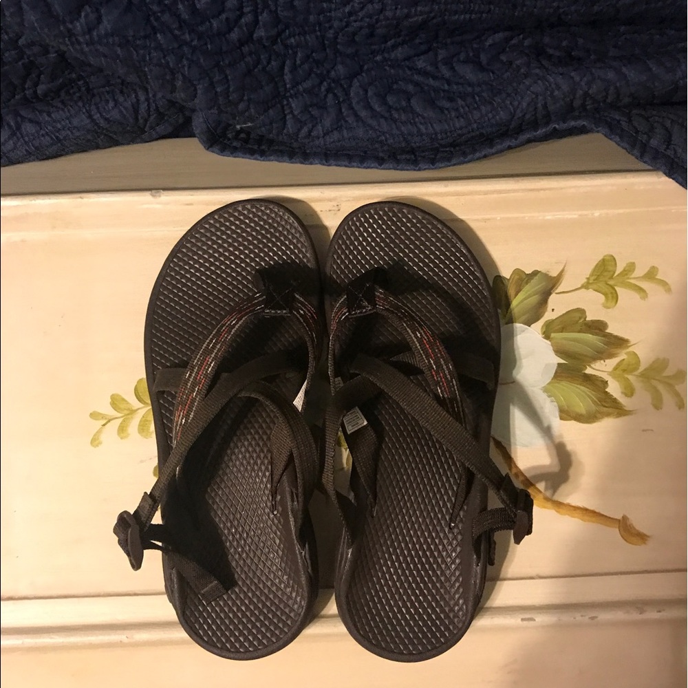 Women's Brown Chacos! Brand New/Never Worn!