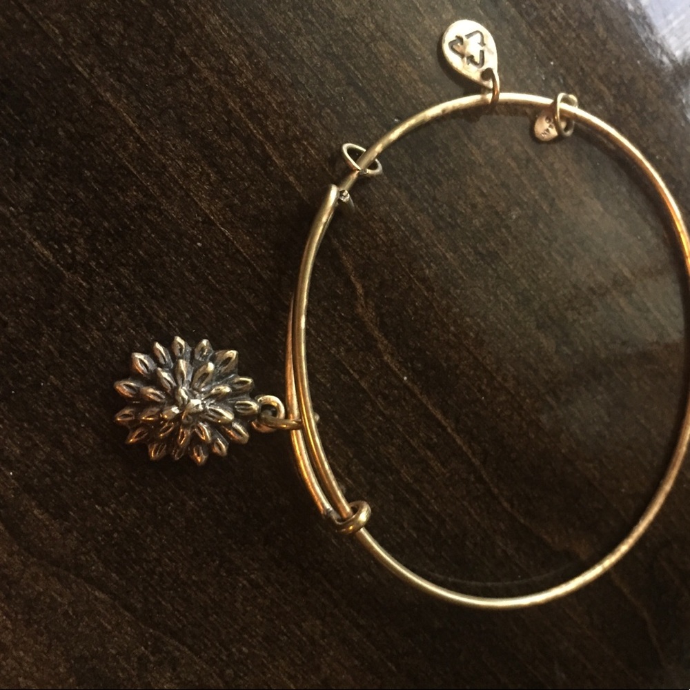 Flower Alex and Ani