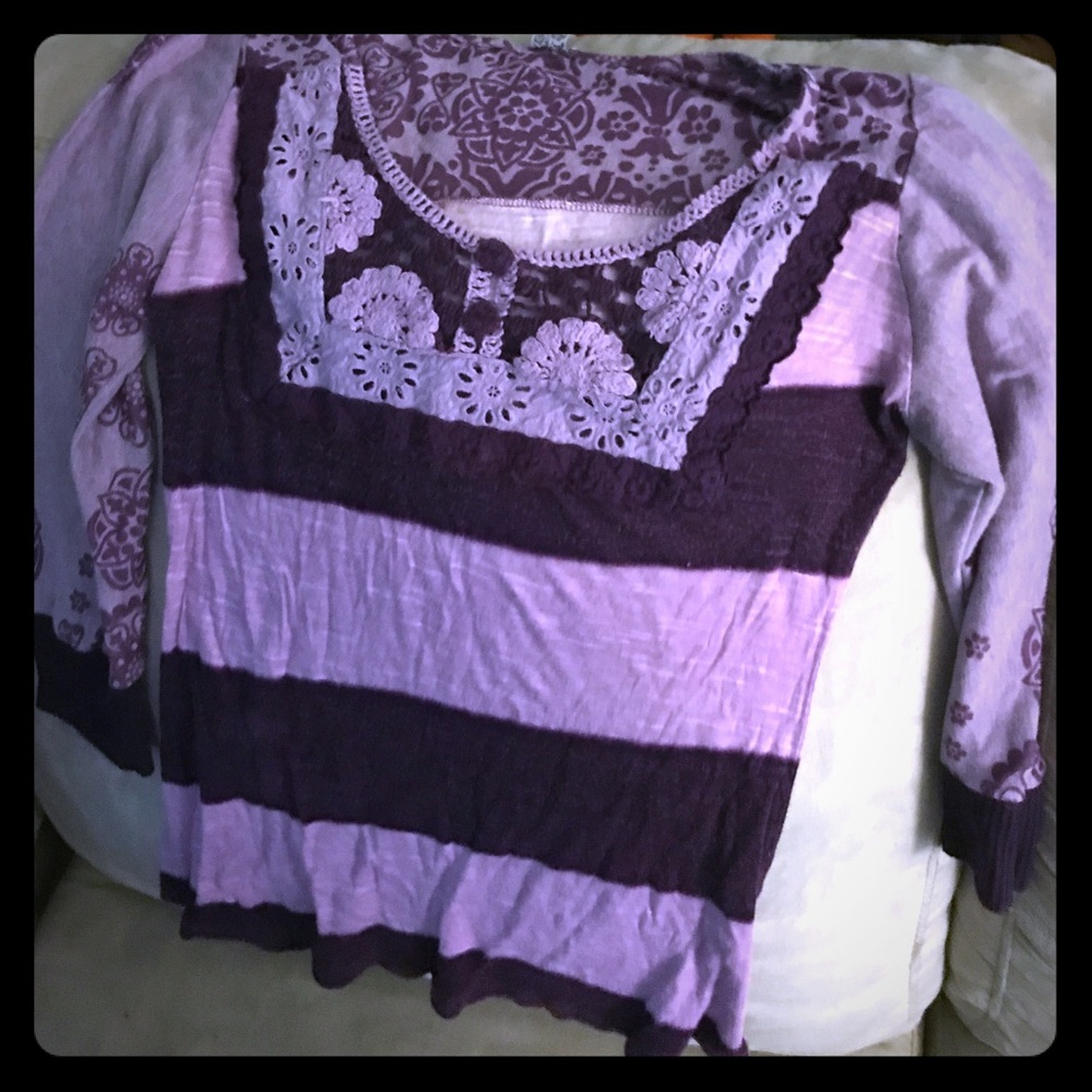 Long sleeve women's shirt