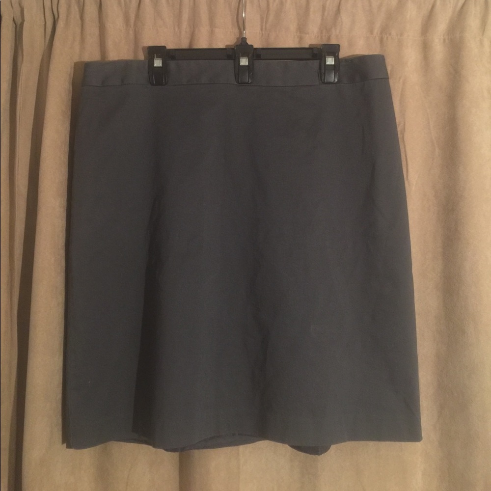 Gray Skirt by Van Heusen Studio Size 18