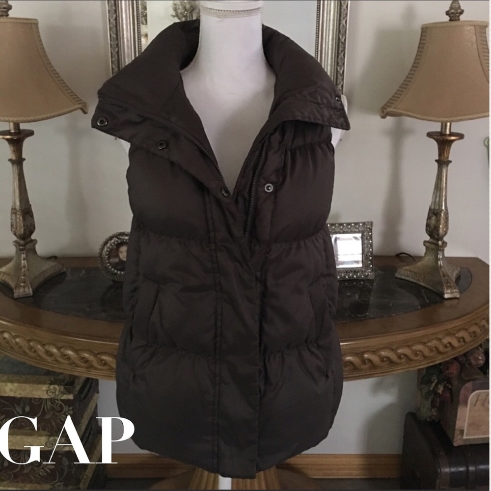 NEW GAP PUFFER VEST
