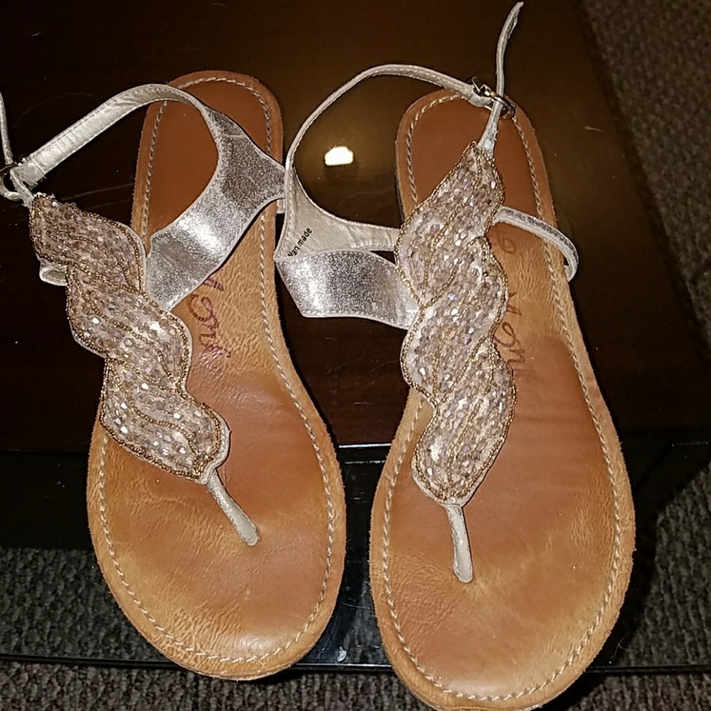Nude Gold Sparkly Sandals