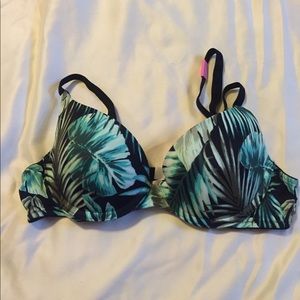 PINK Victoria's Secret wear everywhere push-up