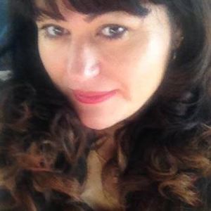 Meet your Posher, Lucy