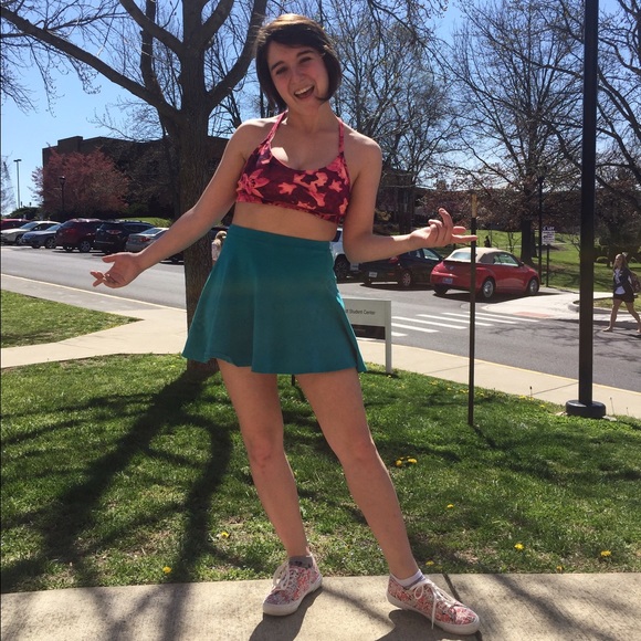 Meet your Posher, Emma - Picture 4 of 4