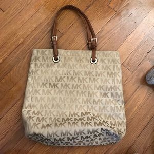 Michael Kors Tote