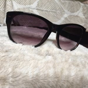 Dark cheetah print sunglasses