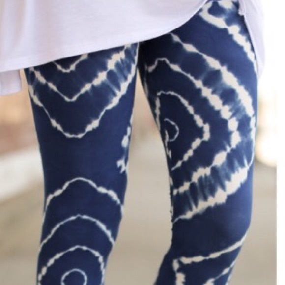 💖LAST ONE!💖Tie-die legging - Picture 2 of 4
