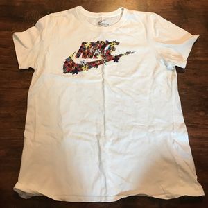 Nike T-Shirt