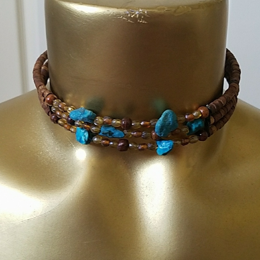 Wooden Chocker Necklace w/ Turquoise Color stones