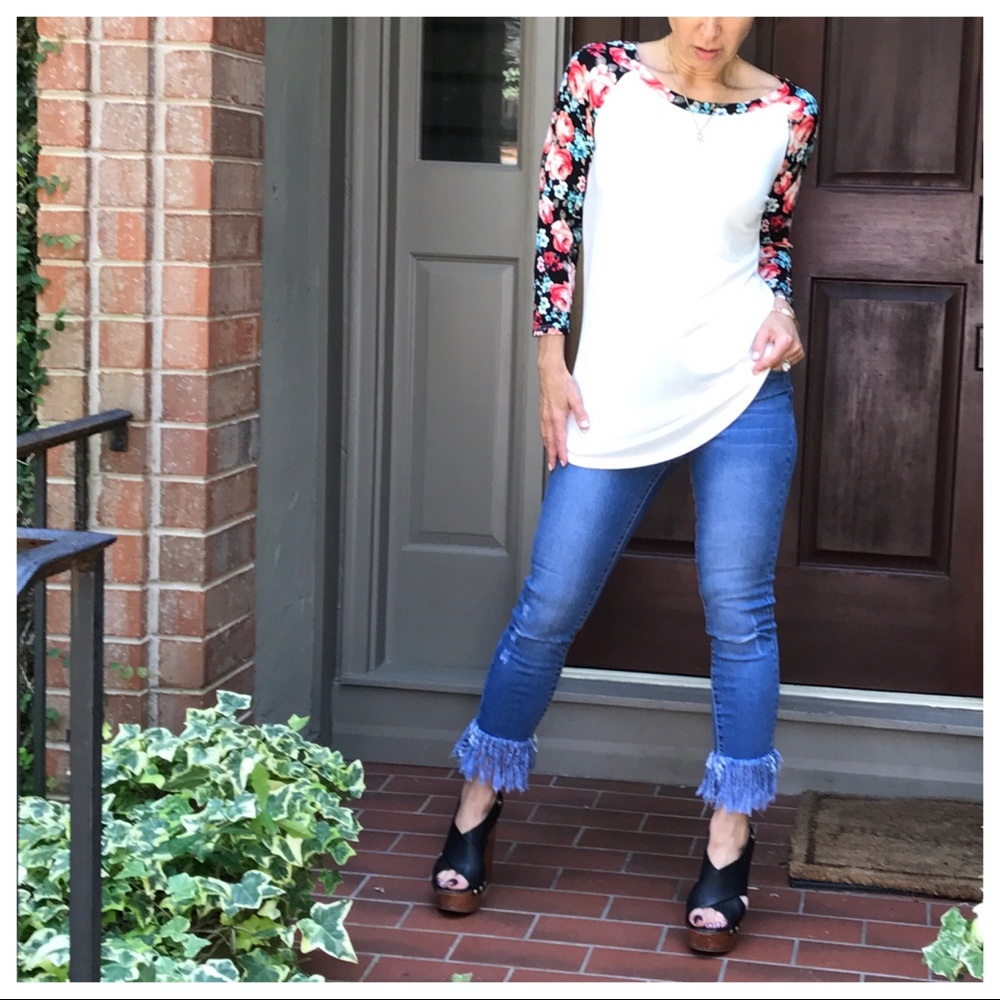 ✨LAST ONE ✨Floral raglan sleeves - Picture 5 of 7