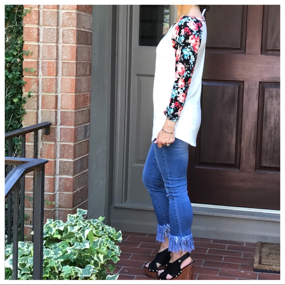 ✨LAST ONE ✨Floral raglan sleeves - Picture 6 of 7