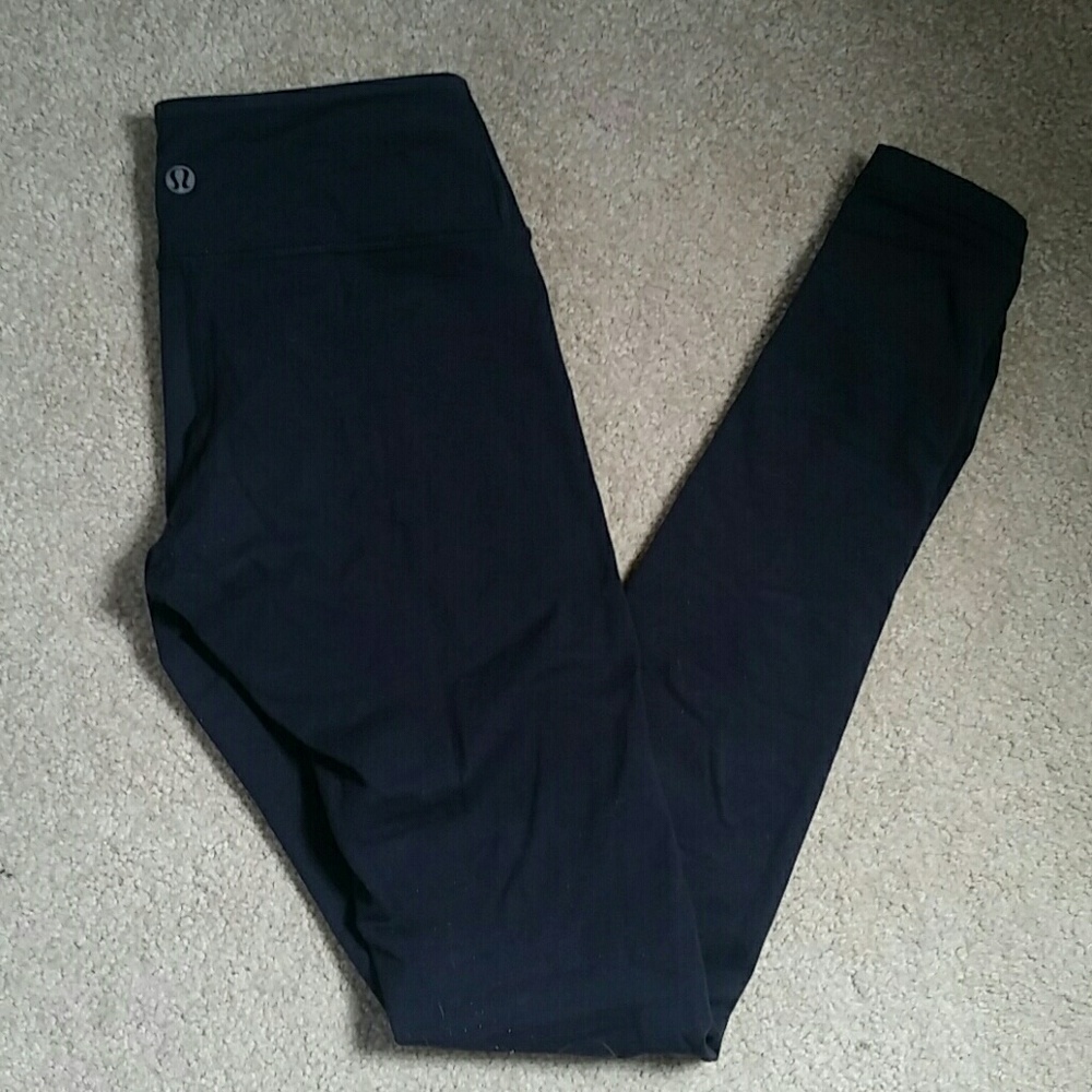 Lululemon leggings low waisted