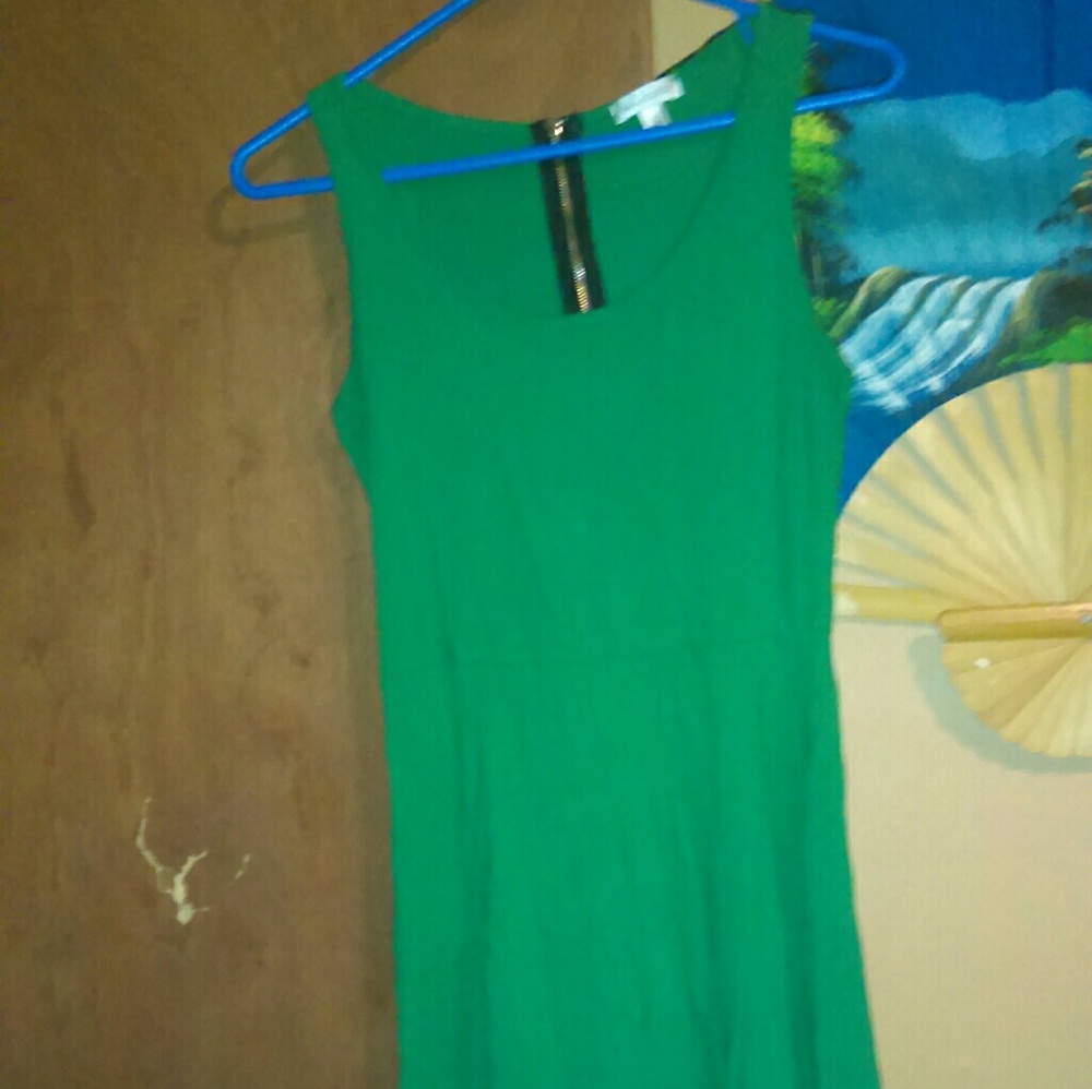 Women's dress