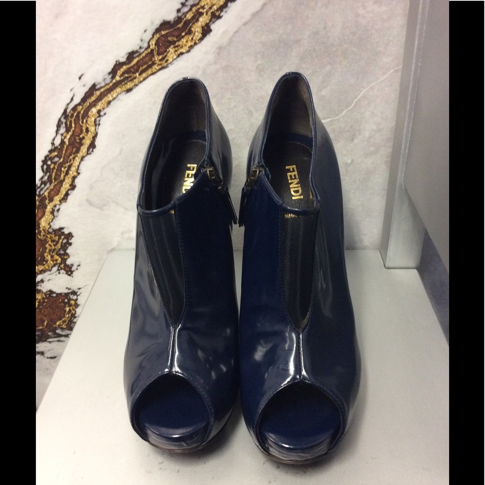 Fendi Navy Heels