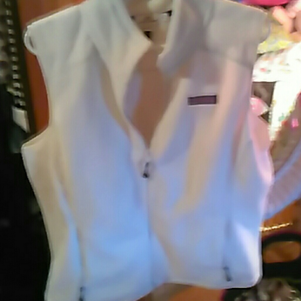 Vineyard vines vest