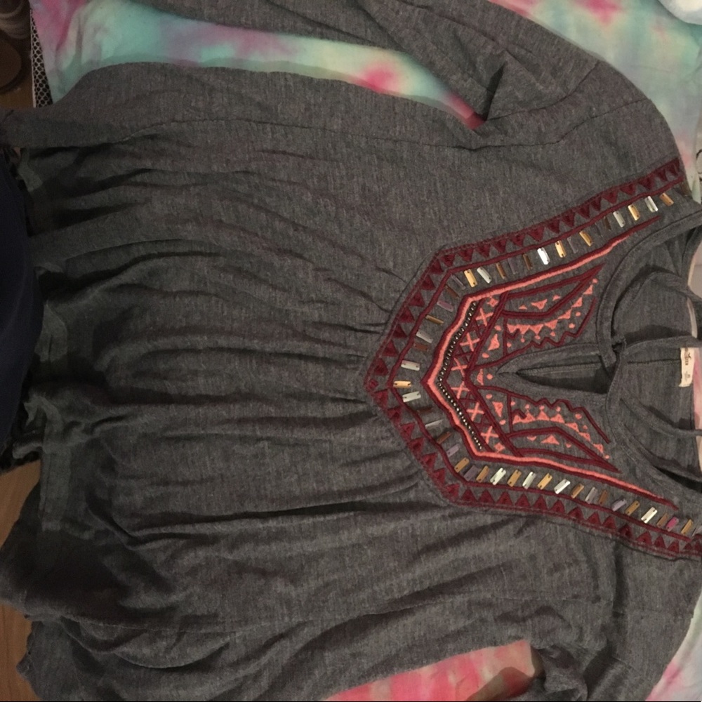 Cute hollister shirt