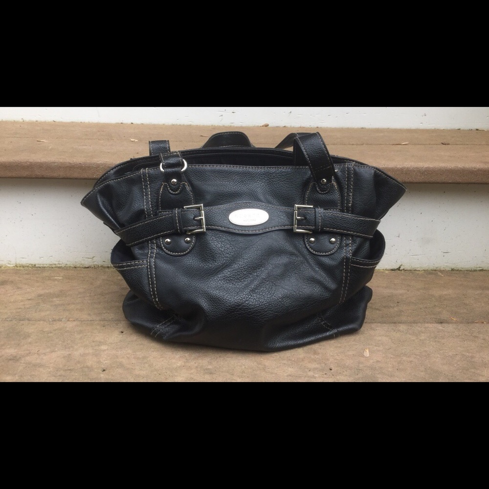 Black Leather Shoulderbag