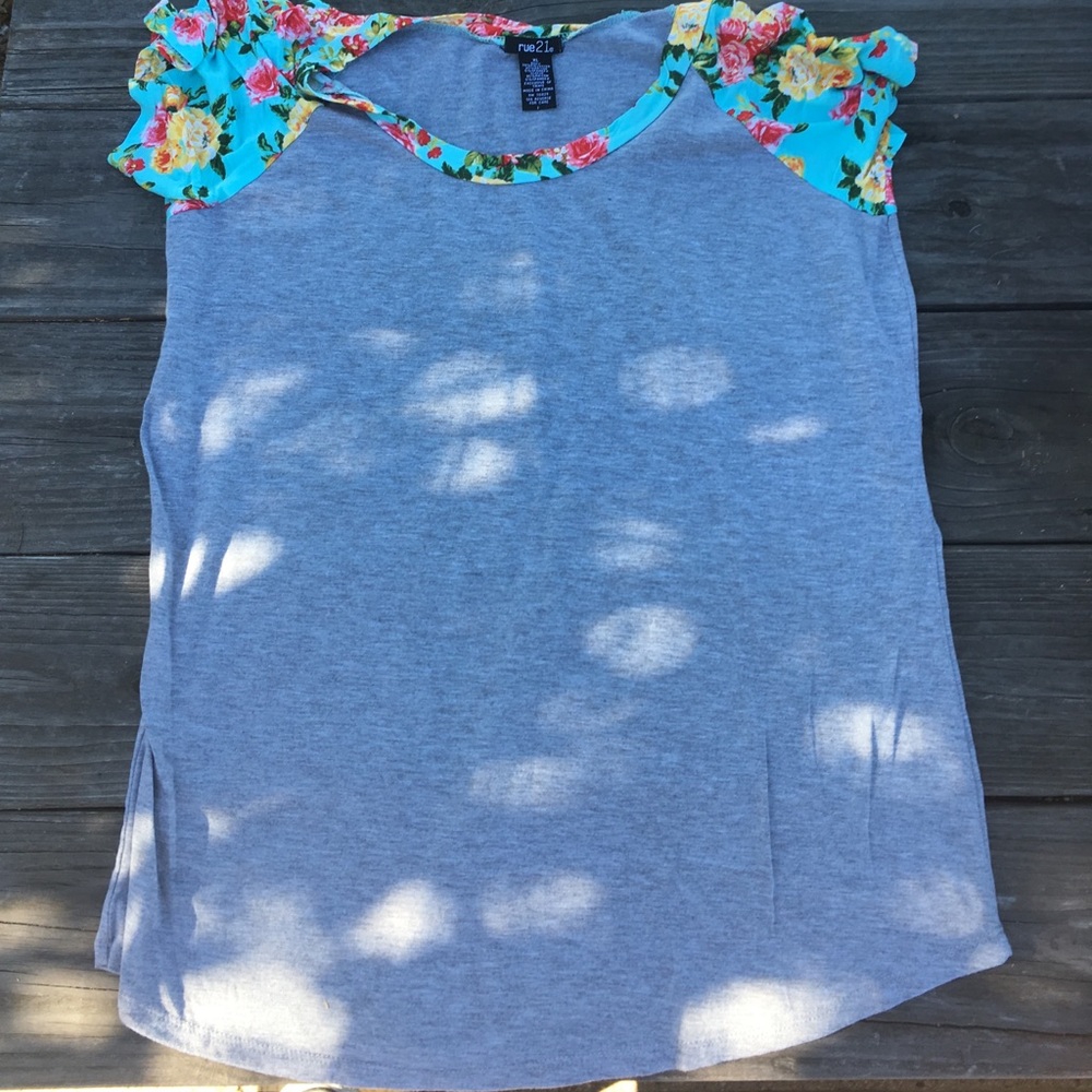 Rue 21 XL t-Shirt