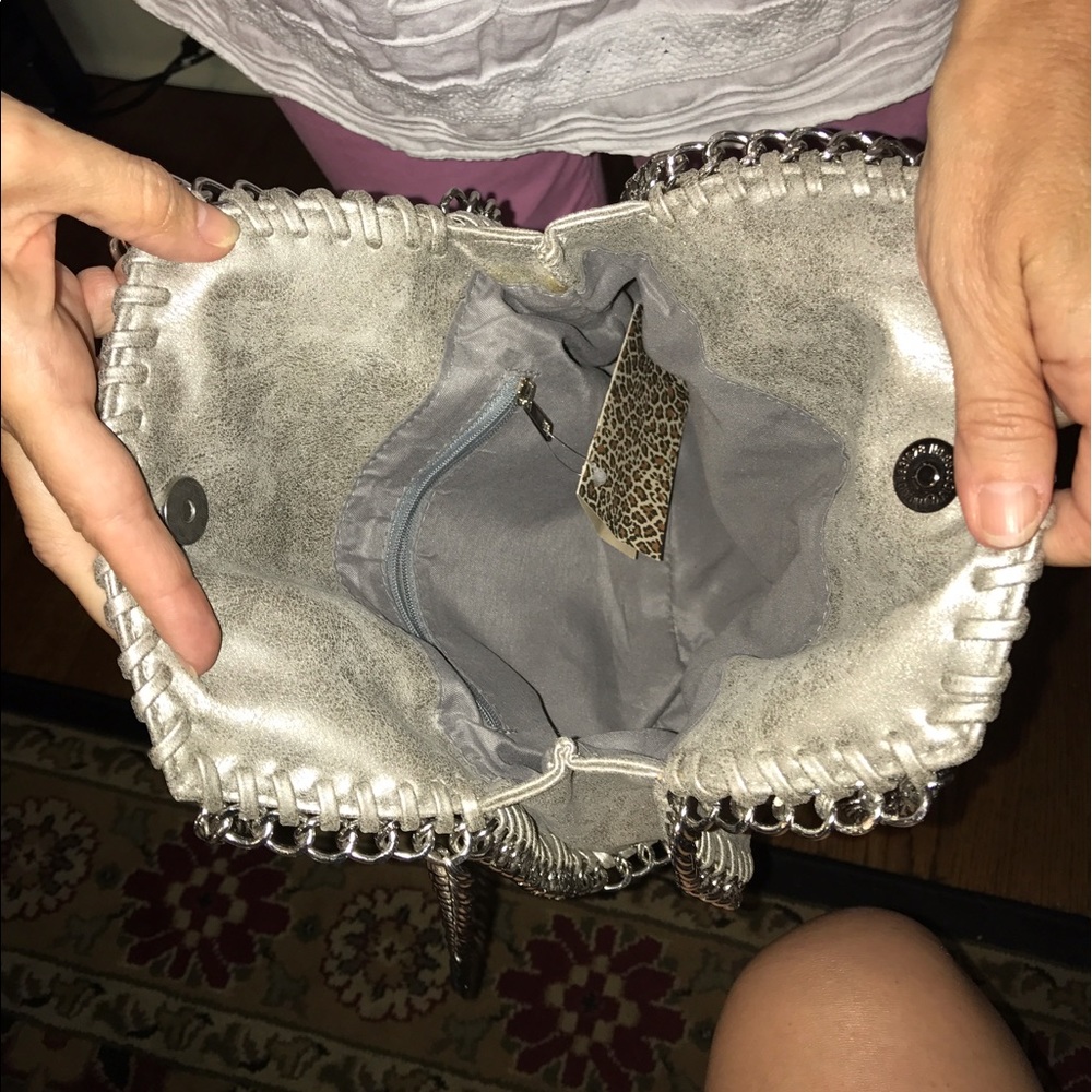 Silver Chain Bag - Picture 4 of 5