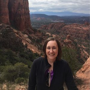 Meet your Posher, Laura