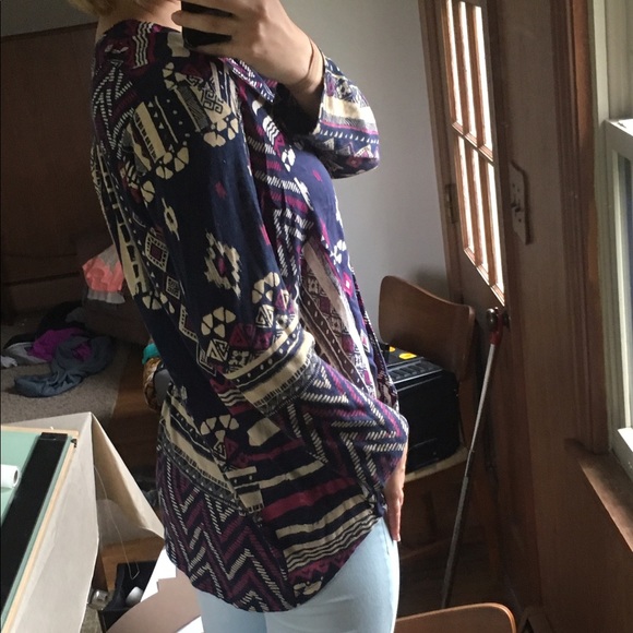 Patterned blouse - Picture 2 of 2