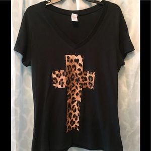 XL Cheetah Print Cross Shirt
