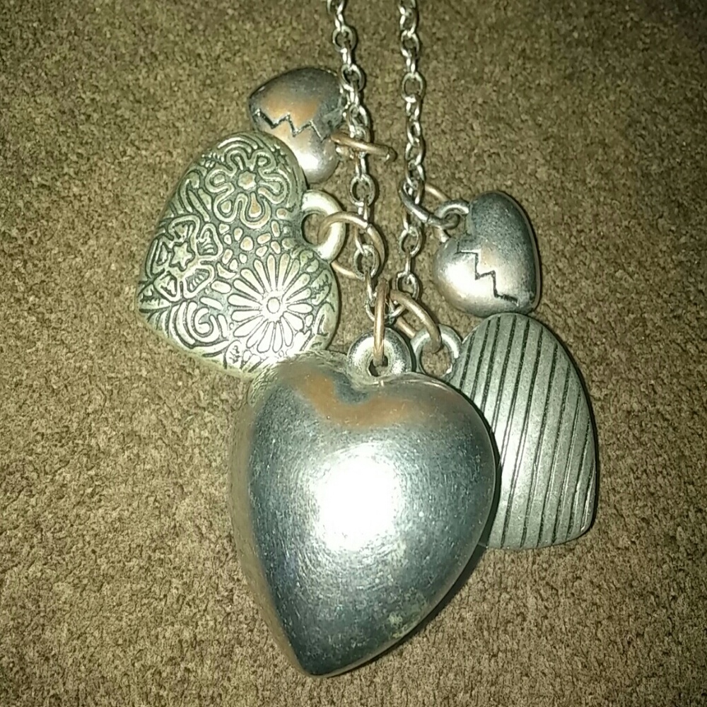 Vintage long heart necklace 💕 - Picture 1 of 3
