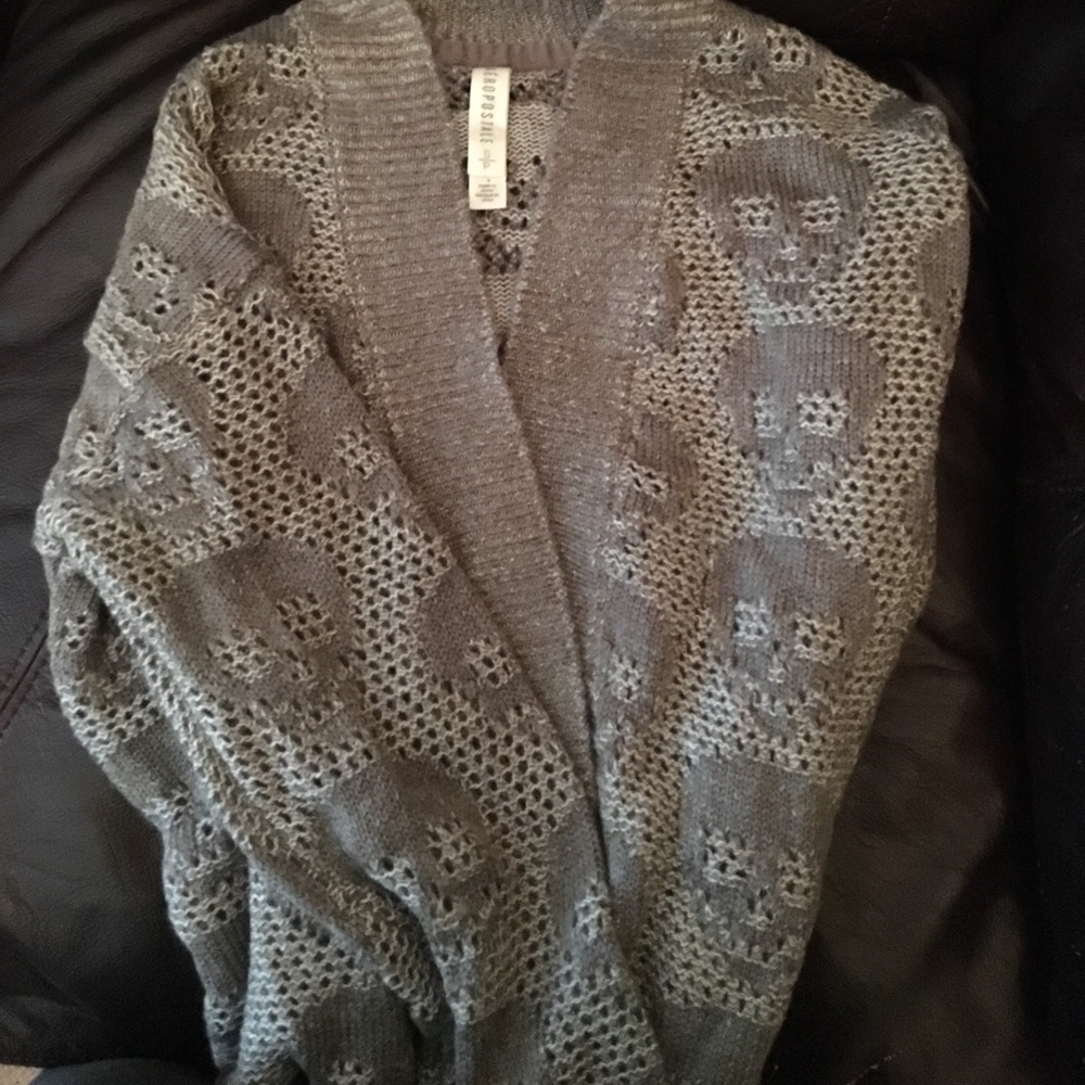 Gray skull cardigan from Aeropostale- small