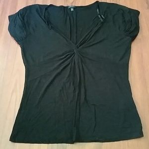 Super hot! Nine west deep v-neck shirt