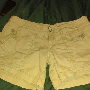 Women's khakis shorts
