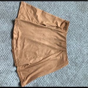 🚫SOLD🚫 NWT suede skirt