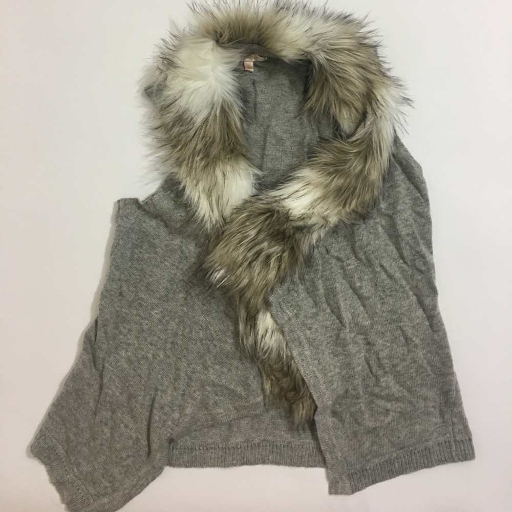 Sleeveless Fur Lined Sweater Vest
