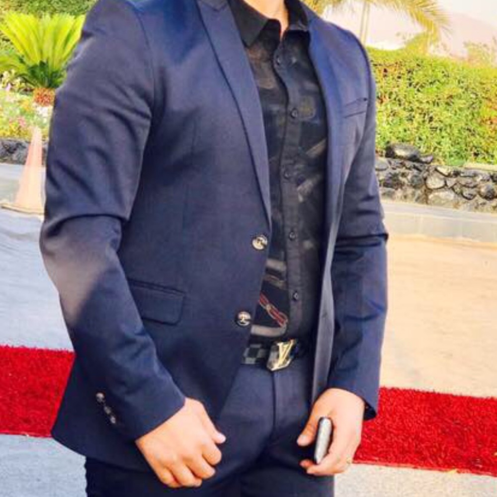 🔴SOLD🔴Zara men's suit jacket