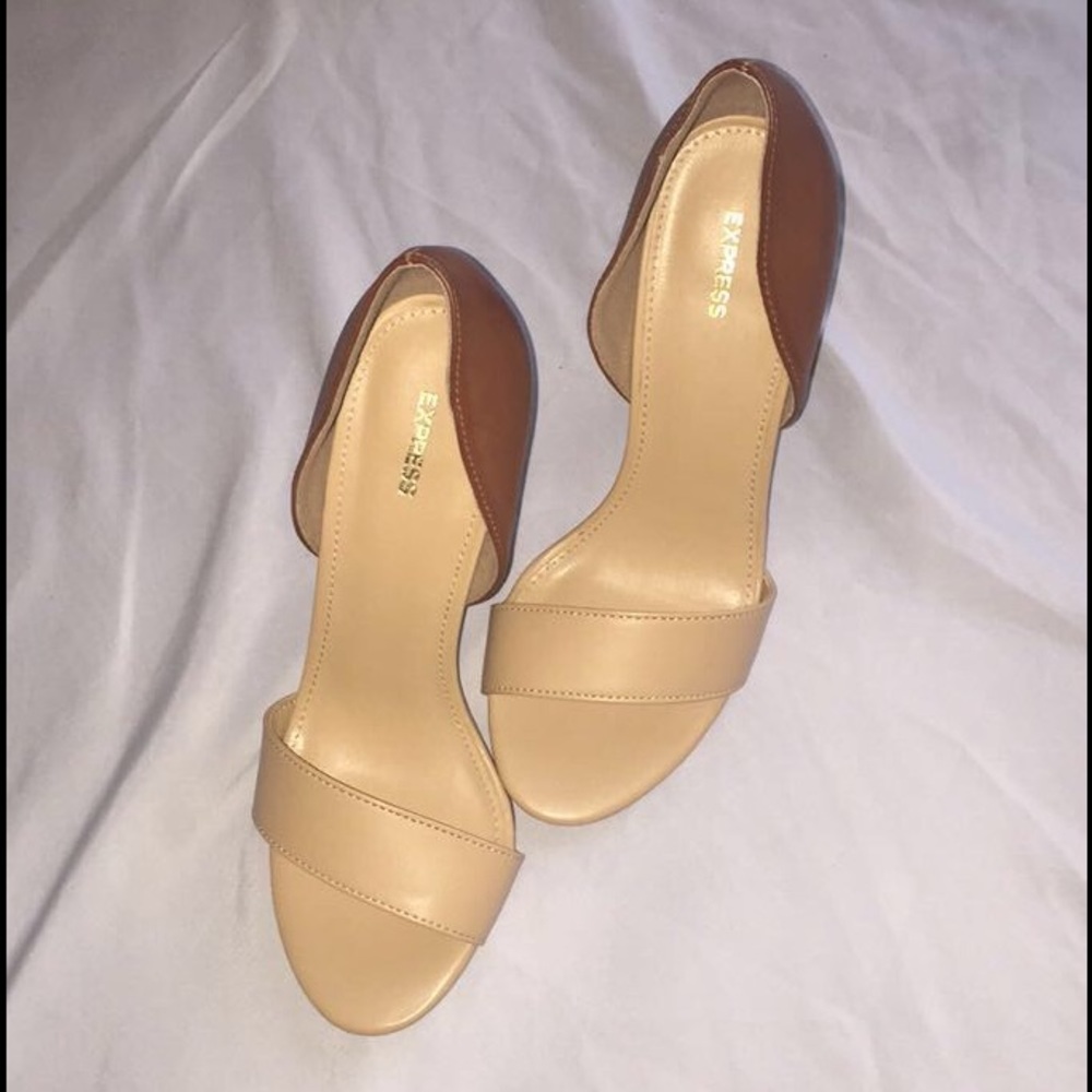 💫Beige Heeled Sandal 👡