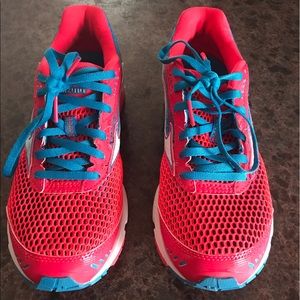 EUC- Mizuno running shoes
