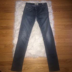 Mek Tibet cigarette jeans