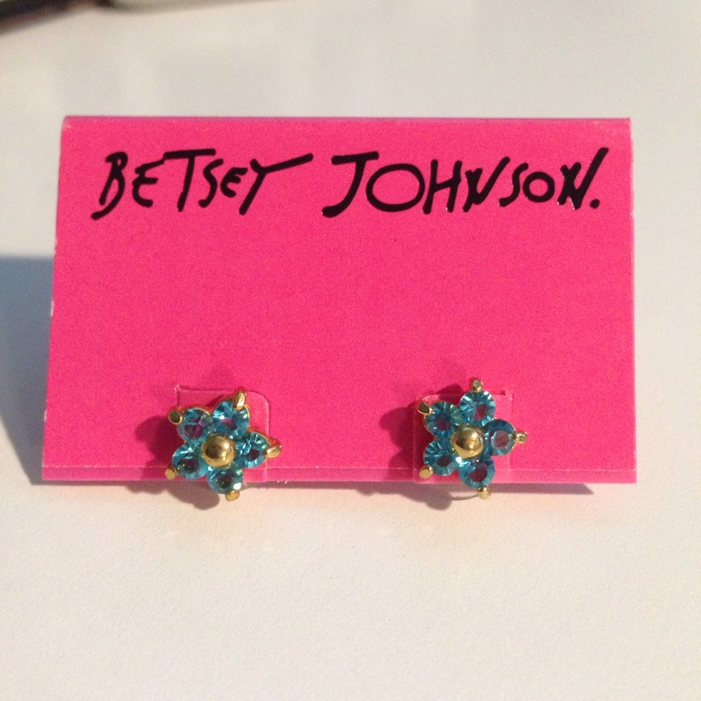 Earrings - Picture 1 of 1