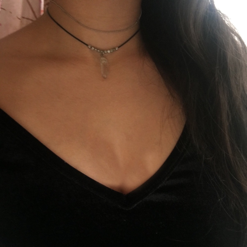 Layered Crystal Choker
