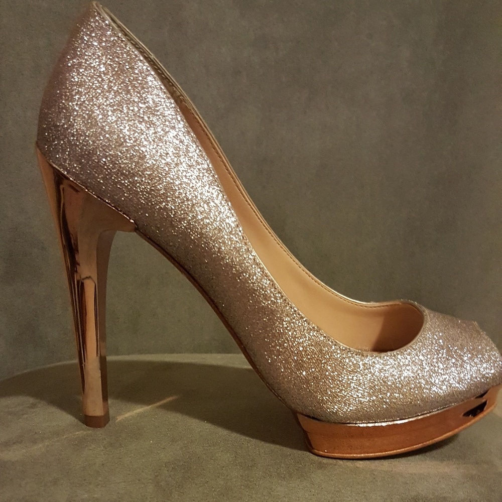 BCBGMaxazria Rose Gold Pumps