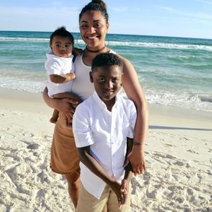 Meet your Posher, Shawania