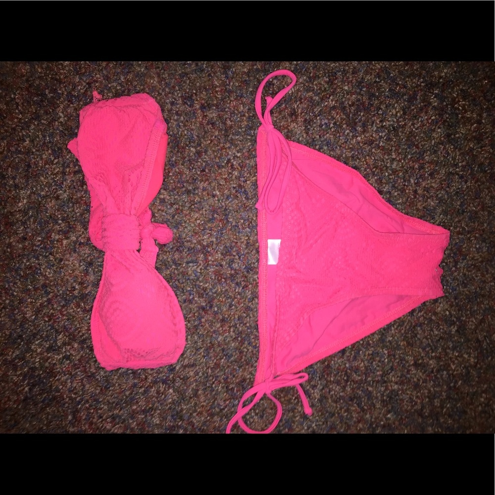 Bathing suit