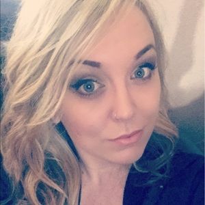 Meet your Posher, Brittney