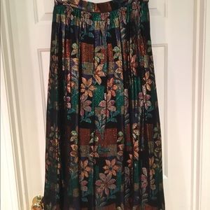 Vintage Metallic Floral Maxi Skirt