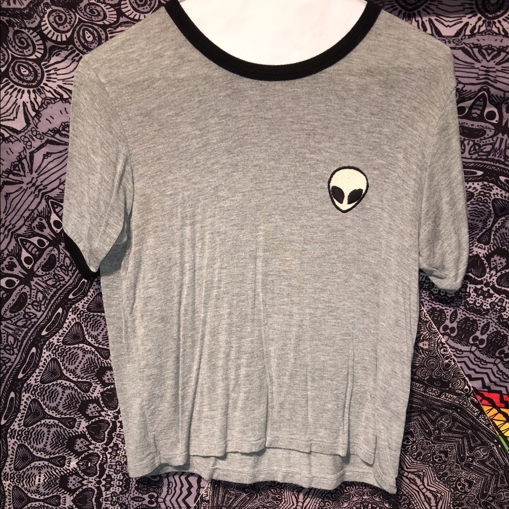 Brandy Melville alien shirt