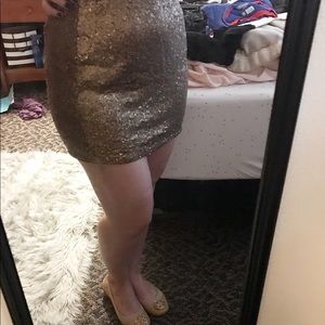Skirts - Gold Sequin Mini- Never Worn! Skirts - Gold Sequin Mini- Never Worn!