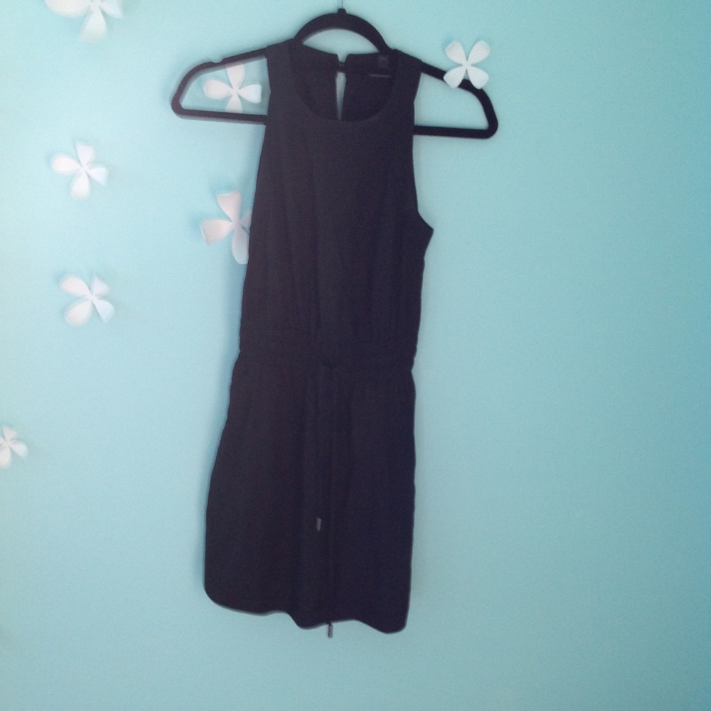 Comfortable banana republic black dress