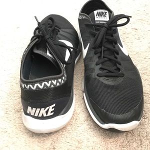 Nike Flex Supreme TR 3 (Black & White)